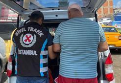 Koreli turisti dolandıran taksiciye polisten de ceza