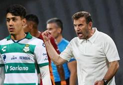 Galatasaray'ın en çok aksayan bölgesiydi! Meksikalı futbolcu imzaya geliyor