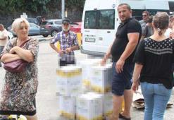 Gürcistan'dan Artvin'e akın! Ayçiçek yağı ve toz şeker için geliyorlar