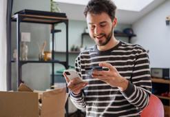 Ticaret Bakanlığı duyurdu! Mesafeli Sözleşmeler Yönetmeliğinde değişiklik! İnternet alışverişlerinde geçerli! Cep telefonu, akıllı saat, tablet ve bilgisayarlar iade edilemeyecek!