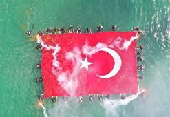 Engelliler ve SAT komandolarından 100. yıl Zafer dalışı