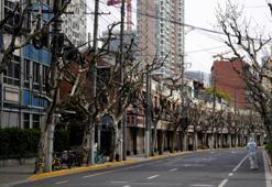 Korkulan oldu! &#199;in&#39;in Chengdu kentinde 4 g&#252;nl&#252;k sokağa &#231;ıkma yasağı