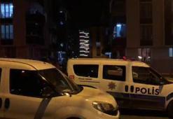 Polis memuru silahını temizlerken kendini vurdu