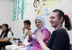Emine Erdoğan, yetişkin engellilere hizmet veren ilk halk eğitim merkezinin açılışını yaptı