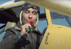 Gülen Gözler filmi oyuncuları kim? Gülen Gözler filmi nerede çekildi? Gülen Gözler filmi konusu ve oyuncu kadrosu!