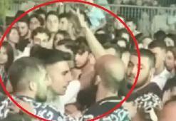 Konser alanında tekmeli- yumruklu 'taciz' kavgası