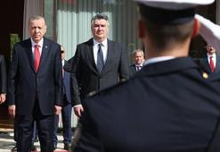 Cumhurbaşkanı Erdoğan'a Hırvatistan’da resmi törenle karşılama