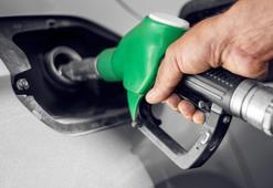 Akaryakıt fiyatlarında flaş gelişme! Büyük düşüş sonrası indirim beklentisi
