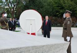 Cumhurbaşkanı Erdoğan, Hırvatistan’da Vatan Anıtı’na çelenk koydu