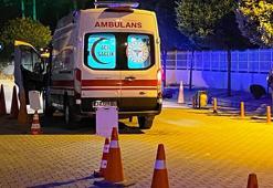 Üzerine 300 kiloluk bahçe kapısı devrilen kadın hastanelik oldu!