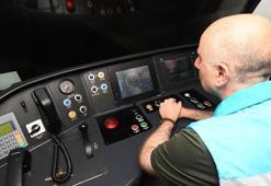 Bakan Karaismailoğlu, Pendik-Sabiha Gökçen Havalimanı metro hattının test sürüşüne katıldı
