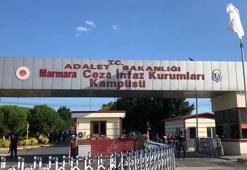 İsmi değişen Silivri Cezaevi'nin yeni tabelası takıldı