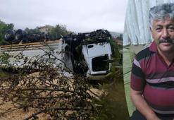 Kastamonu'da kamyon şarampole devrildi: 1 ölü