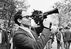 Jean Luc Godard öldü mü? Fransız yönetmen Godard kimdir, nereli, kaç yaşındaydı? Filmleri ve hayat hikayesi