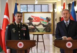 Milli Savunma Bakanı Akar, Azerbaycan Savunma Bakanı Hasanov ile görüştü