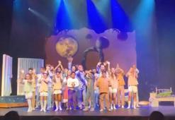 Demirören Medya Lisesi öğrencilerine ilk hafta sonunda müzikal etkinliği