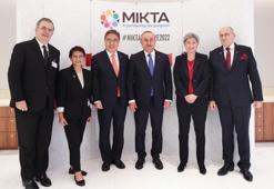 Bakan Çavuşoğlu, Türkevi'nde MIKTA Dışişleri Bakanları Toplantısına başkanlık etti