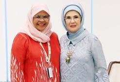 Emine Erdoğan, New York'ta BM Habitat İcra Direktörü Sharif'le görüştü