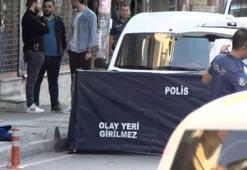 Vahşi cinayet! Cani evlat, annesinin kafasını kesip balkondan sokağa fırlattı