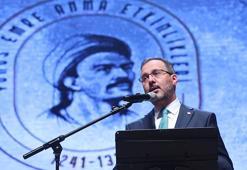 ‘Gönüller Yapmaya Geldik’ dedi 'Her zaman gençlerimizin yanındayız' diye seslendi