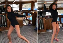 Özge Borak'tan tekne pozları! 'Süper kahraman edasıyla dalarım"