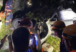 50 metreden şarampole uçan otomobilde bir aile yok oldu