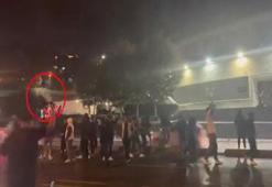 Beşiktaş stadı önüne gelen satırlı gruptan 9 kişi yakalandı
