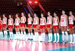 Filenin Sultanları, FIVB Dünya Şampiyonası'nda çeyrek finalde! Ebrar Karakurt için övgü dolu sözler: Türkiye intikam aldı...