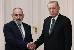 Cumhurbaşkanı Erdoğan'dan Prag'da diplomasi trafiği