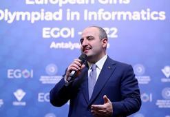 'Avrupa Kızlar Bilgisayar Olimpiyatı'nda Türkiye ilk kez altın madalyanın sahibi oldu