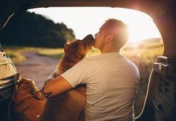 Sinan Akçıl ve Burcu Kıratlı arasında sular durulmuyor! 'Onlar da benim çocuğum'