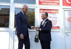 Adalet Bakanı Bozdağ, Diyarbakır Cezaevi'ne kilit vurdu