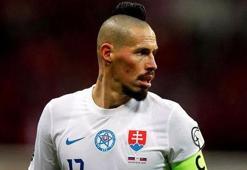 Trabzonspor taraftarı durdu Slovaklar durmadı! 'Sakın...'