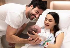 Hande Soral'dan anne-oğul pozu!