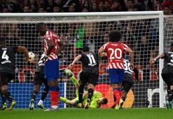 UEFA Şampiyonlar Ligi'nde tarihi gece! Barcelona ve Atletico Madrid için dramatik son...