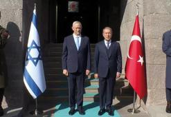 Bakan Akar, İsrailli mevkidaşıyla bir araya geldi