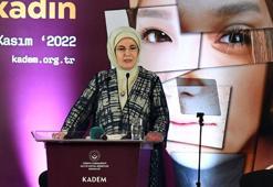 Cumhurbaşkanı Erdoğan'ın eşi Emine Erdoğan, Kadın ve Adalet Zirvesi'nin gala yemeğinde konuştu