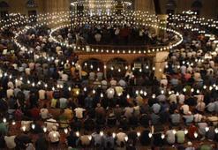 Ay tutulması namazı | Husuf namazı nasıl kılınır, kaç rekattır? Ay tutulması namazı husuf namazı ne zaman, saat kaçta kılınır?