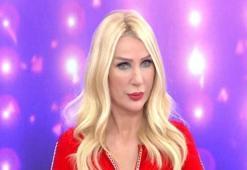 Seda Sayan'dan canlı yayında şaşırtan hareket!