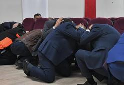 'Çök-Kapan-Tutun'! 'Deprem Anı Ülke Tatbikatı' 81 il ve KKTC'de 18.57'de gerçekleştirildi