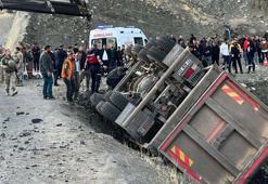 Otostop çeken Demhat, bindiği kamyonun kaza yapmasıyla öldü