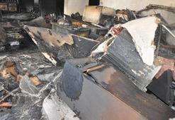 10 katlı binanın bodrumunda yangın! 26 kişi dumandan etkilendi