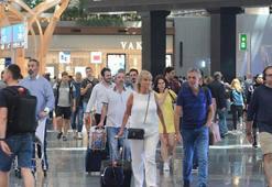 Vali Yerlikaya: İlk 10 ayda İstanbul'a 13 milyon 372 bin 526 turist geldi