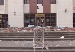 Düzce'de adliye binası depremde hasar gördü!