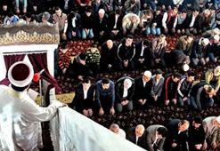 Bu haftaki Cuma Hutbesi! Diyanet 25 Kasım Cuma Hutbesi konusu ne, PDF olarak nasıl indirilir? Cuma Hutbesi 25 Kasım 2022 PDF OKU - İNDİR