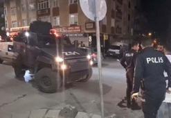 Sultangazi'de kucağındaki bebeğiyle yürüyen kadına silahlı saldırı