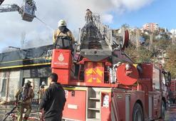 Alibeyköy Başak Oto Sanayi Sitesi'nde yangın!