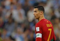 Cristiano Ronaldo'nun balmumu figürü İstanbul'da! Fotoğraf çektirmek için sıraya giriyorlar