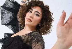 Melek Mosso kimdir, nereli, kaç yaşında, gerçek soy ismi ne? Melek Mosso’nun eğitimi, müzik kariyeri ve şarkıları…