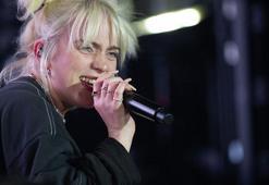 Billie Eilish'ten dikkat çeken itiraf: Sarışınken farklı davranılıyordum